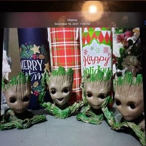 4 Groot  Bundle